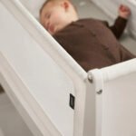 SnuzPod5 Bedside Crib - White - Image 6